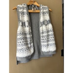 By Design Womens Vest, Size Medium Open Knit/Faux Fur,